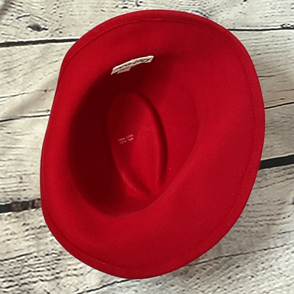 Betmar Vintage Red Wool Felt Cloche Hat - Picture 10 of 14